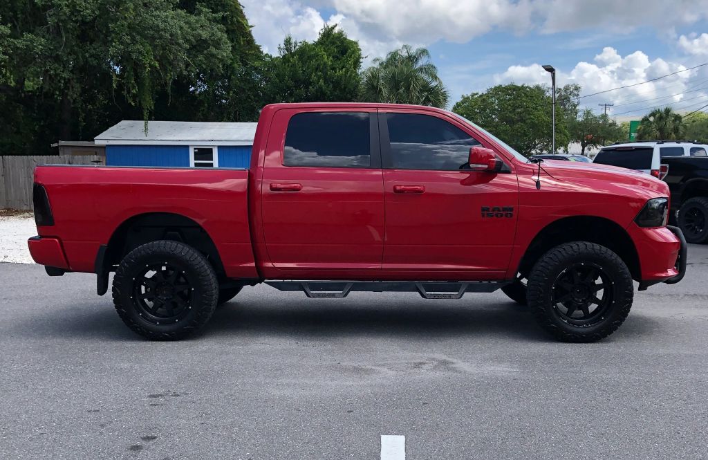 ram ram 1500 pickup 2017 1C6RR6MG9HS585711 image ram ram 1500 pickup 2017 1C6RR6MG9HS585711 image